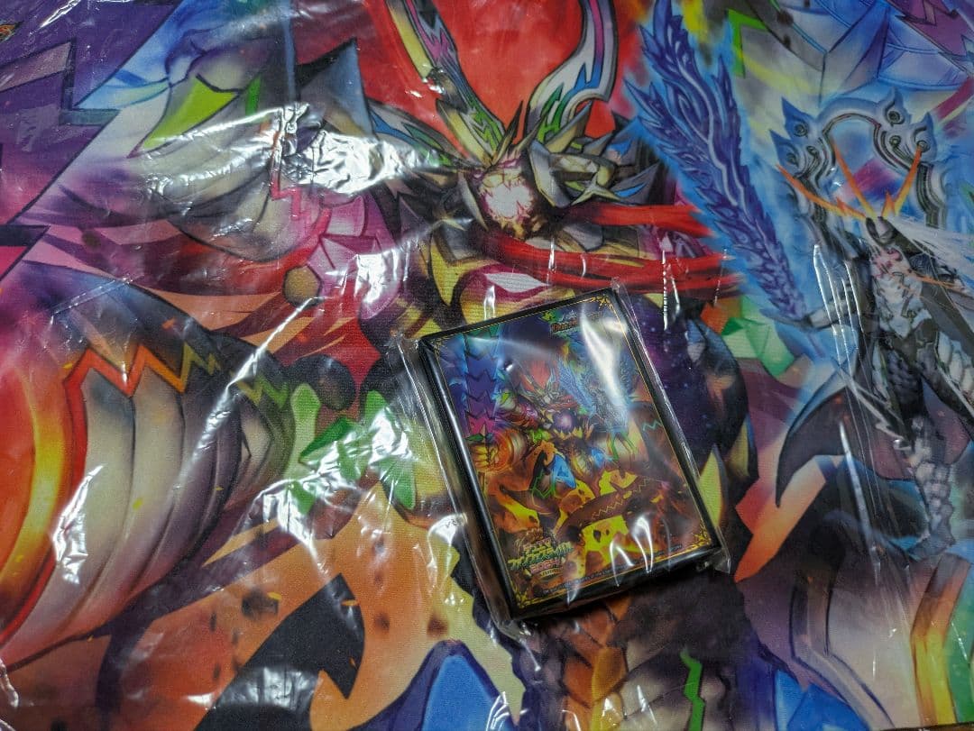 勝利の頂カイザー刃鬼　スリーブ　プレイマット　デュエマファンフェスティバル