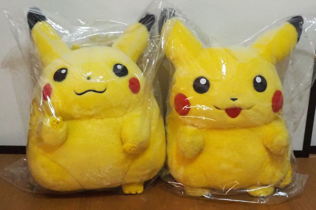 初期 ピカチュウ 等身大 レトロ 当時物 ぬいぐるみ　TOMY レア✨TOMY製 ピカチュウ ぬいぐるみ 初期タグ付き ポケモン 当時物