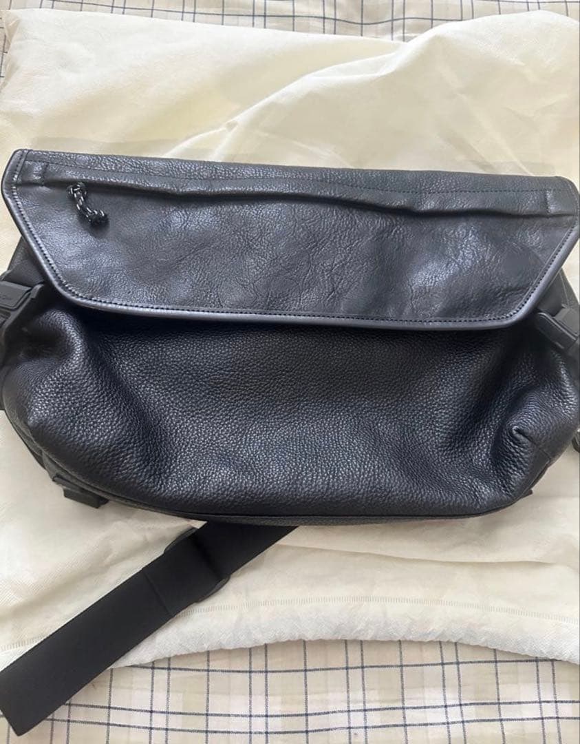 土屋鞄　 メッセンジャーバッグ