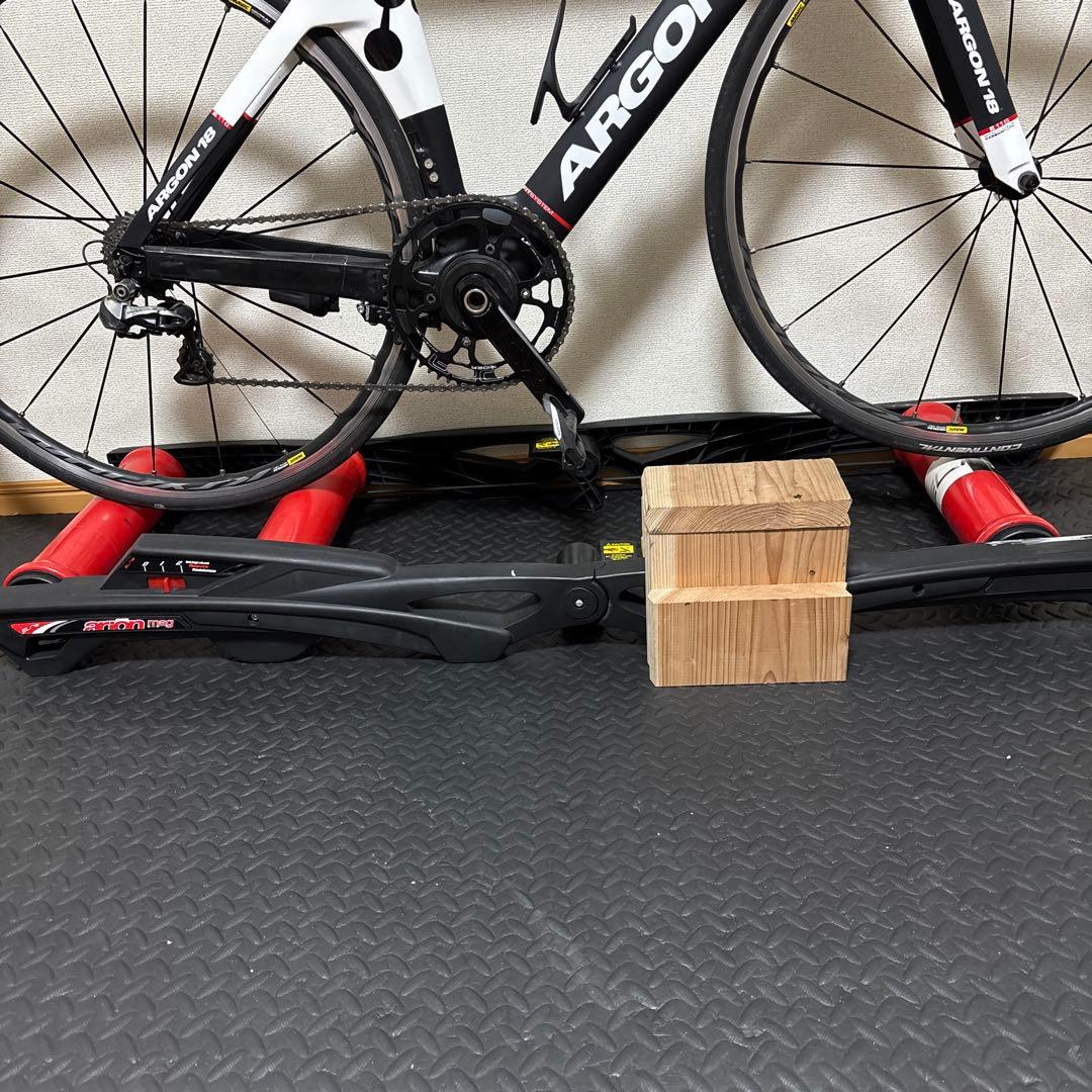 3本ローラー ELITEエリートARION MAG(アリオン マグ) 足場付き