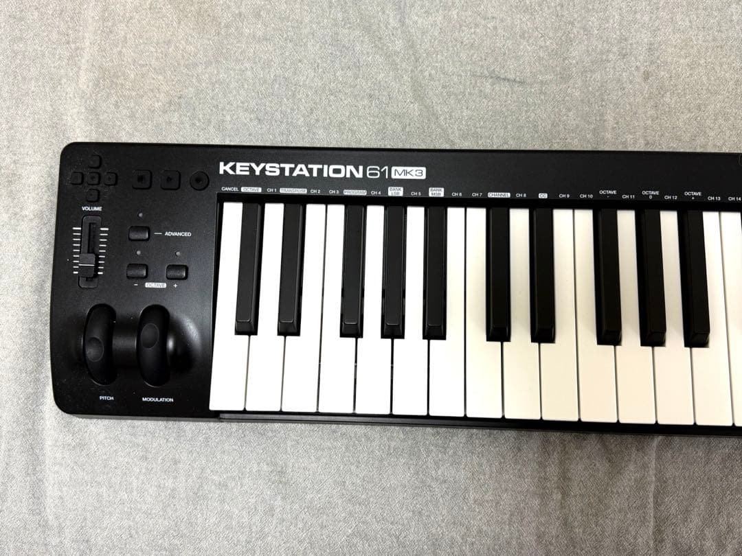 M-Audio USB MIDIキーボード 61鍵 セミウェイト