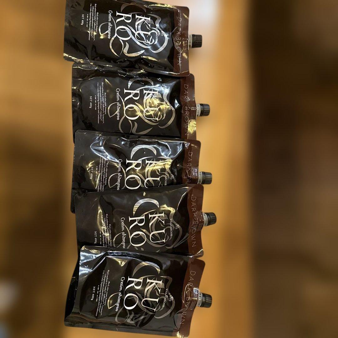 みーみ　新品未開封　KURO Cream Shampoo ダークブラウン