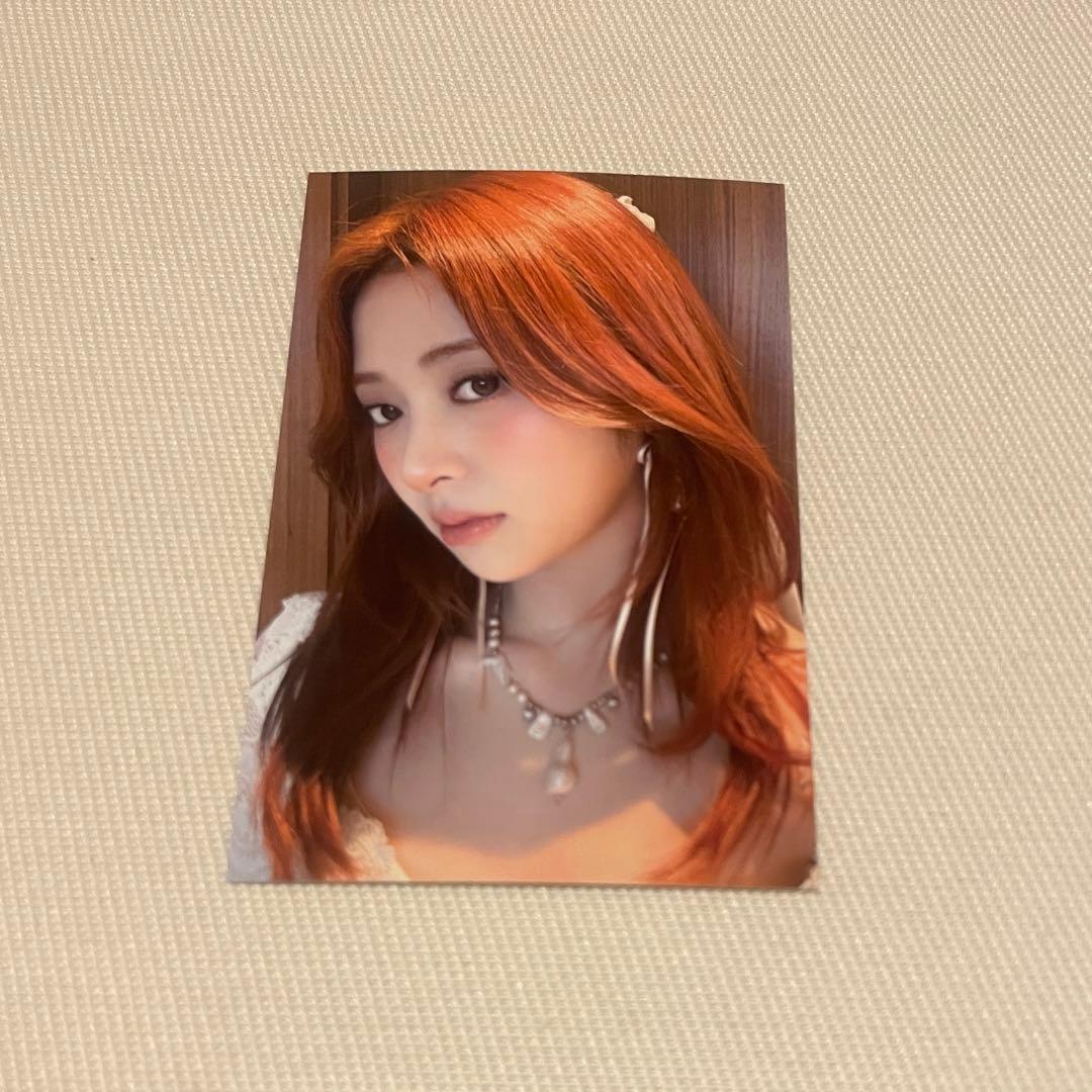 LESSERAFIM HOT 2nd サノク トレカ ユンジン