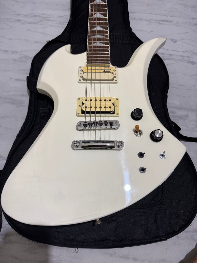 限定100本 Burny MG-145SW hide model スノーホワイト フェルナンデス MG-145 SW スノーホワイト Burny hide モデル - メルカリ