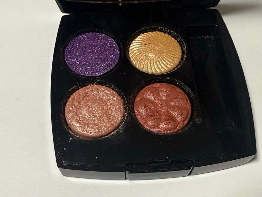 CHANEL レキャトルオンブルブトン　239 ブトンバロック　限定版