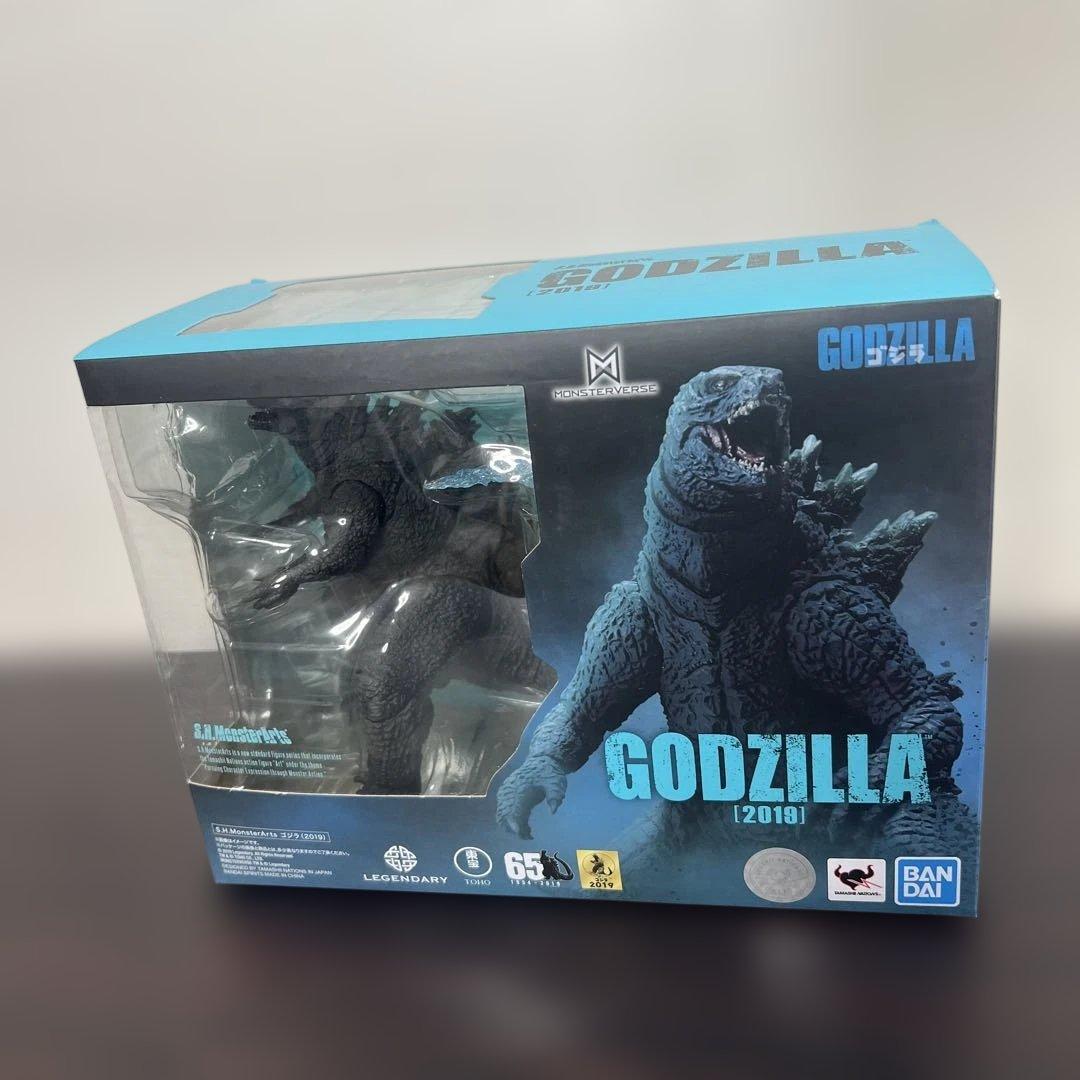 TAMASHII NATIONS S.H.モンスターアーツ ゴジラ (2019) Amazon.co.jp: TAMASHII NATIONS S.H.モンスターアーツ ゴジラ (2019