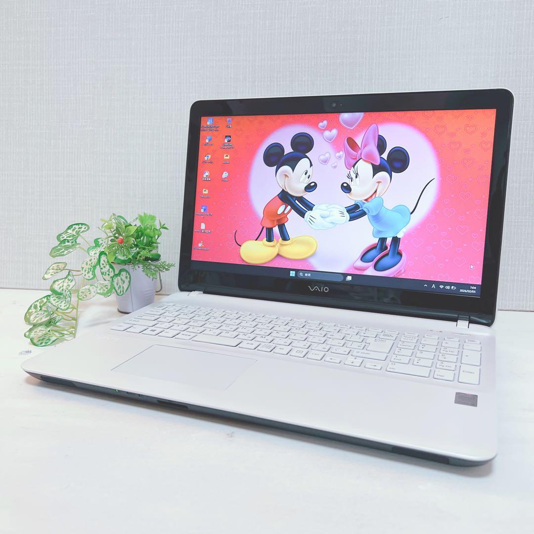 SONY、VAIO、メモリ8G、i3、オフィス、SSD、Win11、イラレ使える