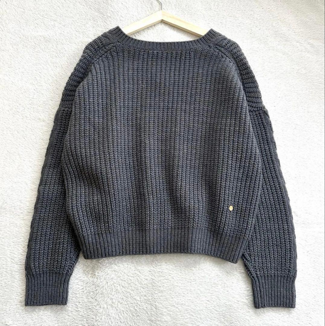 美品 MUVEIL パール袖 ケーブル編み ニット セーター Vネック 38