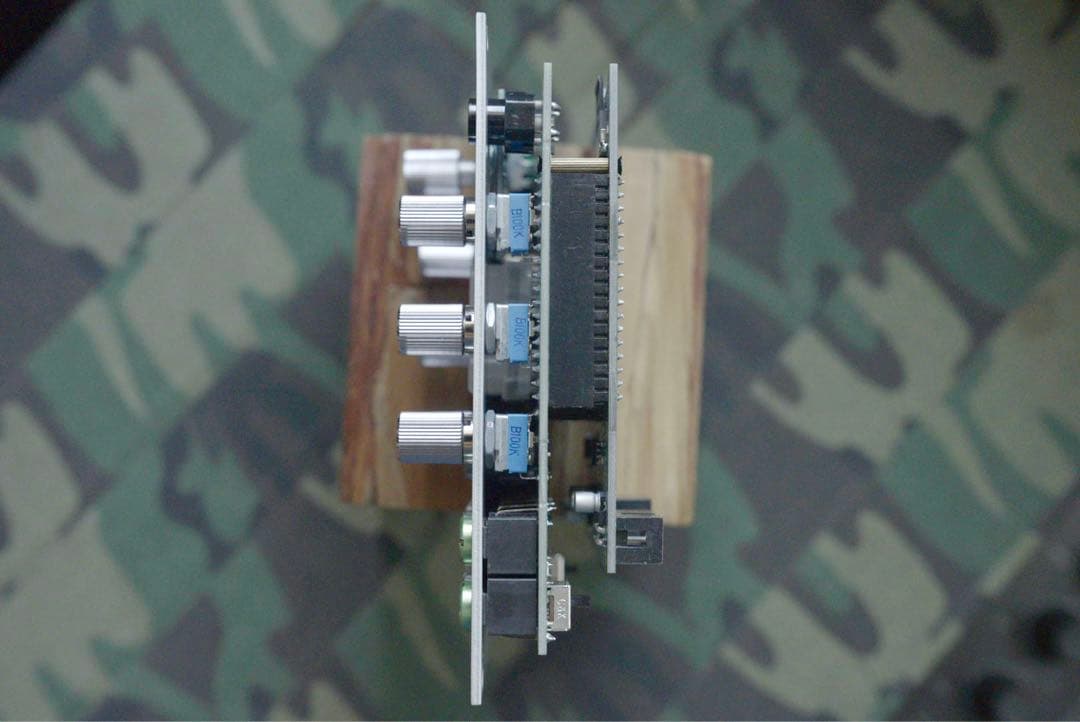 Patching Panda Ephemere モジュラーシンセ ユーロラック - メルカリ