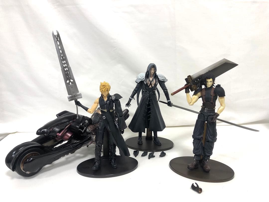 フィギュア　ファイナルファンタジー　まとめ ファイナルファンタジーVII』ユフィやヴィンセント、シドたちが