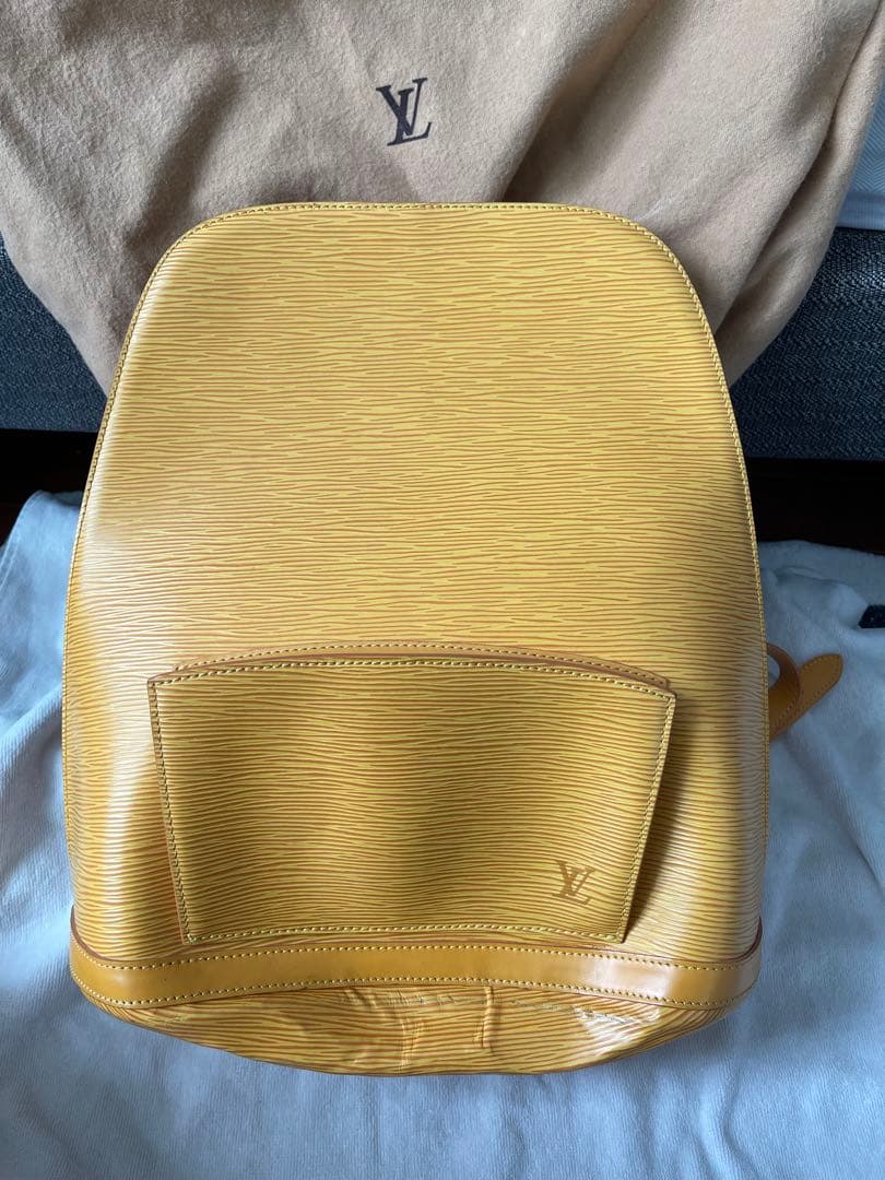 希少Louis Vuitton イエローオレンジ リュック