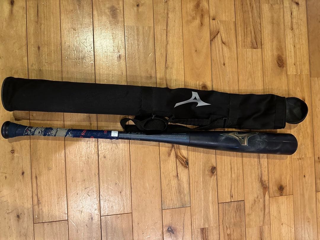 ミズノビヨンドマックスレガシーバット　84cm740gミドル