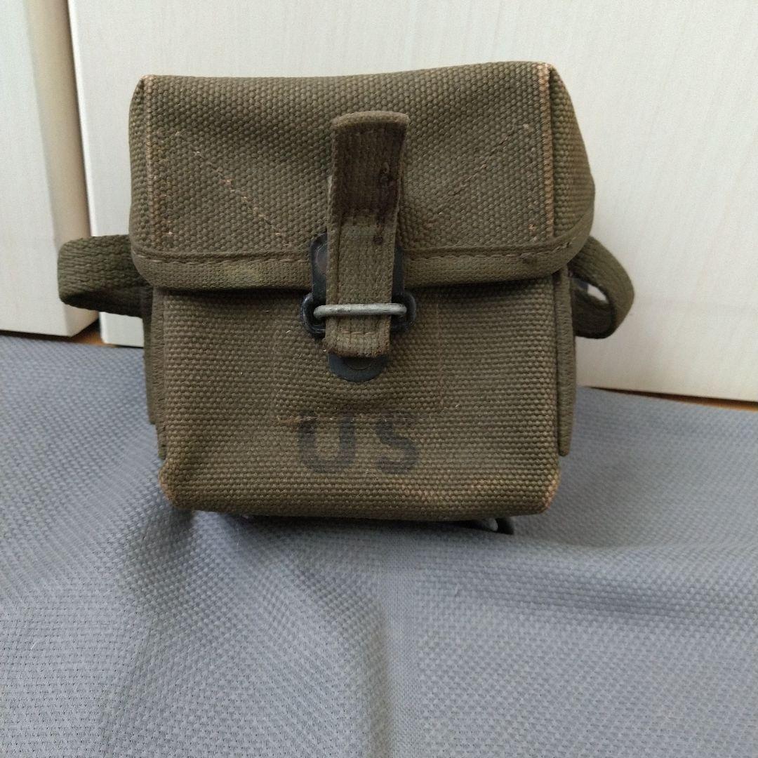 US 陸軍の小型ミリタリーバッグ