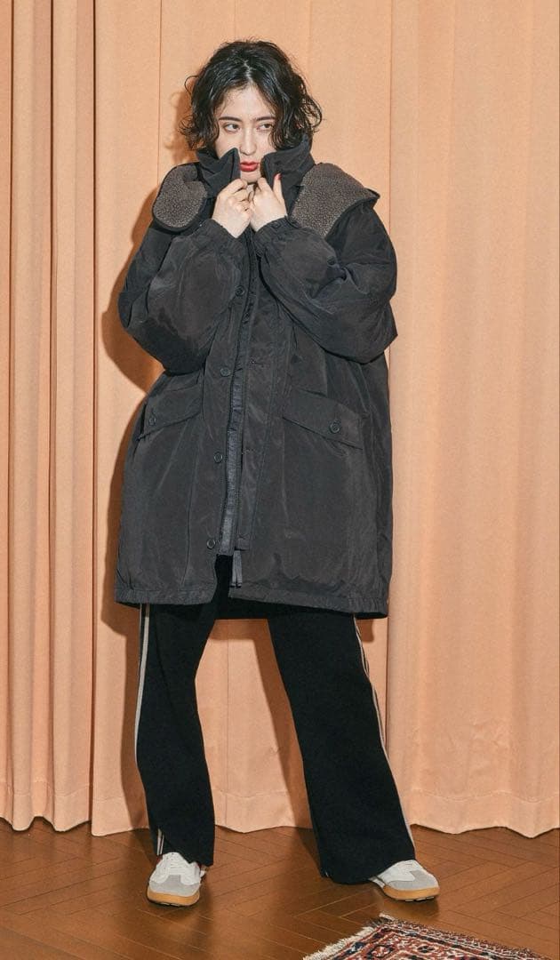 アライドふんわりモンスターパーカー