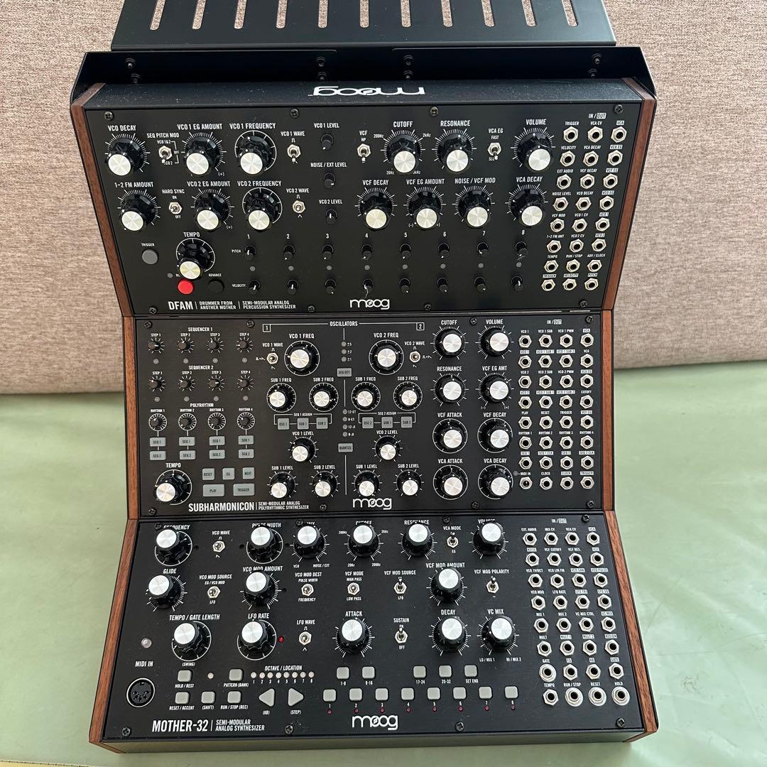 MOOG シンセ mother32 subharmonicon DFAM① Moog Subharmonicon - Moog Mother 32 And DFAM - Vintage King