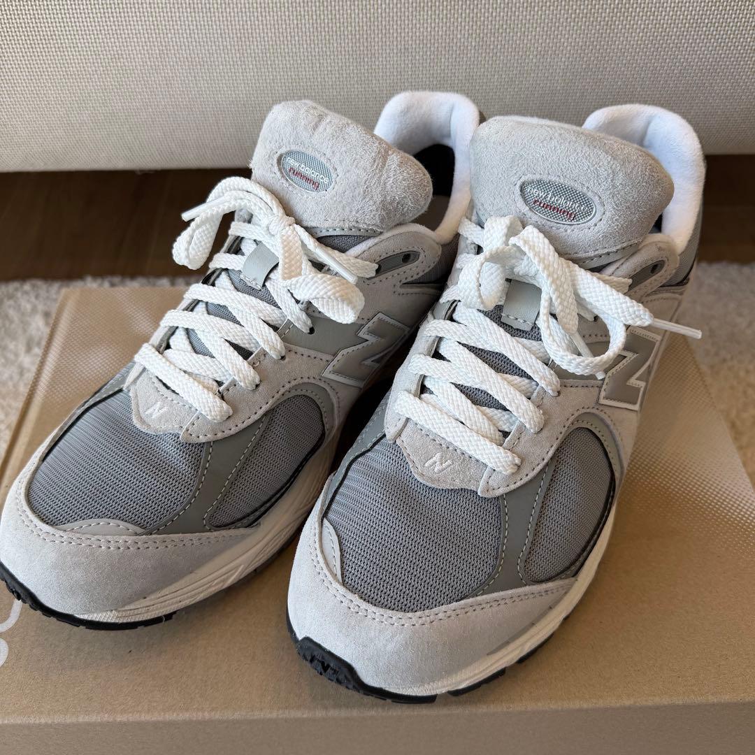 靴 New Balance M2002RXJ