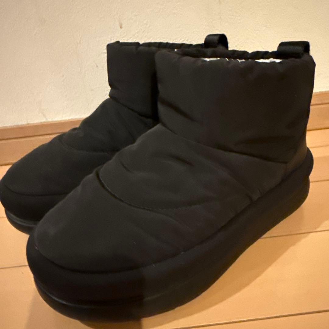 UGG ブーツ　ブラック 24センチ