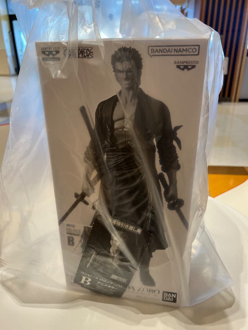 2/3入手 バンプレくじ ゾロ B賞