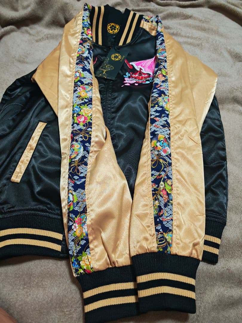 ROGUES スカジャン 未使用近い 日本 刺繍鬼 サテン unisex - メルカリ