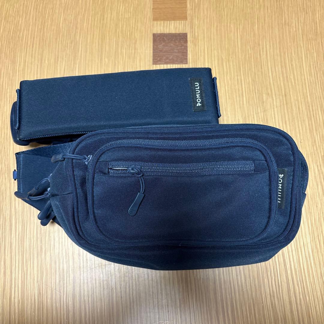 Pomulu ヒップシート ネイビー