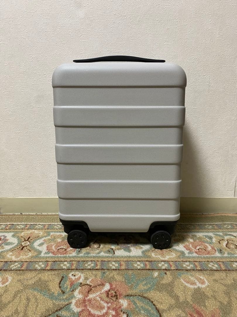 MUJI無印良品　バーを自由に調節できる　ハードキャリーケース（２０Ｌ） バーを自由に調節できる ハードキャリーケース（20L） | 無印良品