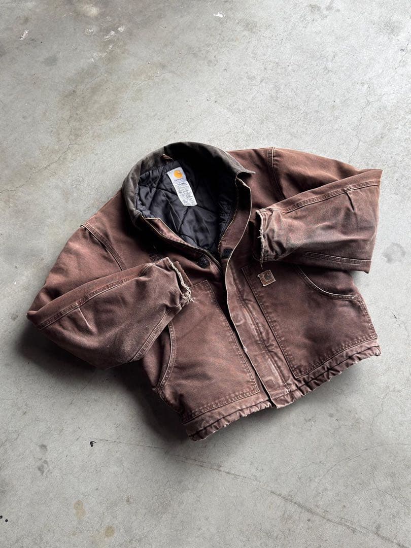 カーハート アークティック トラディショナルジャケット ダークブラウン カーハート カモラインド アクティブ ジャケット（ダークブラウン
