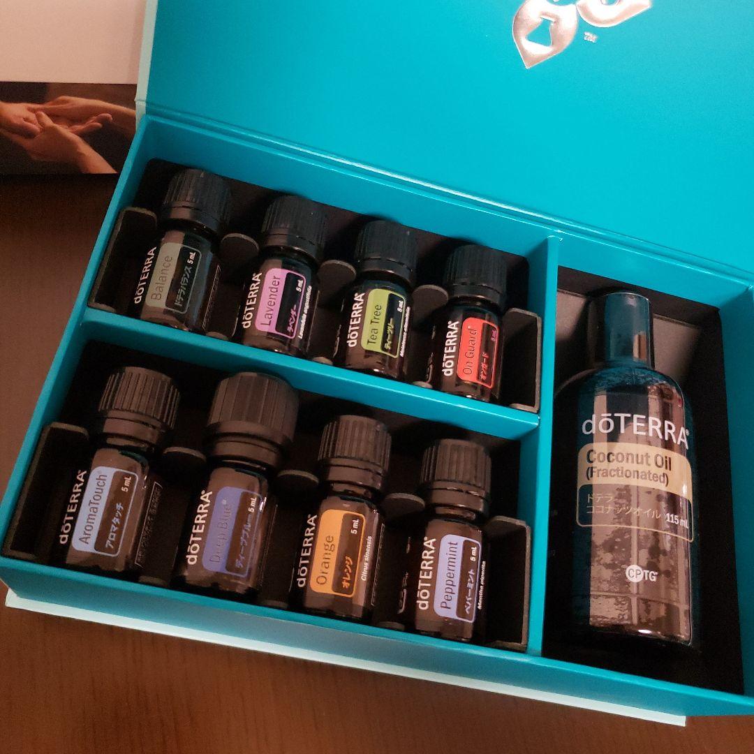 未使用　ドテラ　アロマタッチキット ドテラ doTERRA アロマタッチキット15ml版 - メルカリ