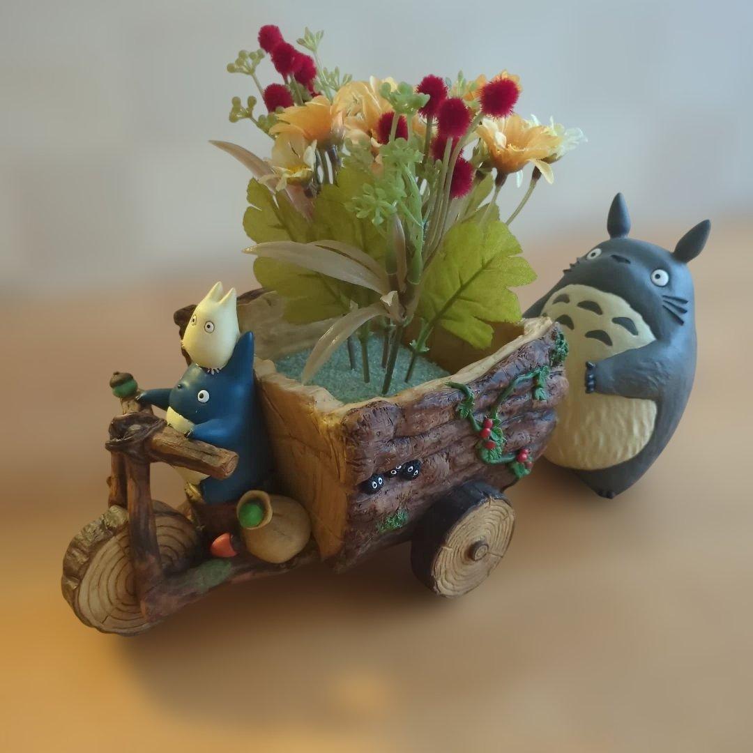 トトロと森の三輪車フィギュア　造花２セット付き 楽天市場】トトロと森の三輪車の通販