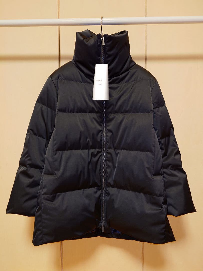 ユニクロ　+J復刻ダウンボリュームジャケット　Lサイズ　ブラック