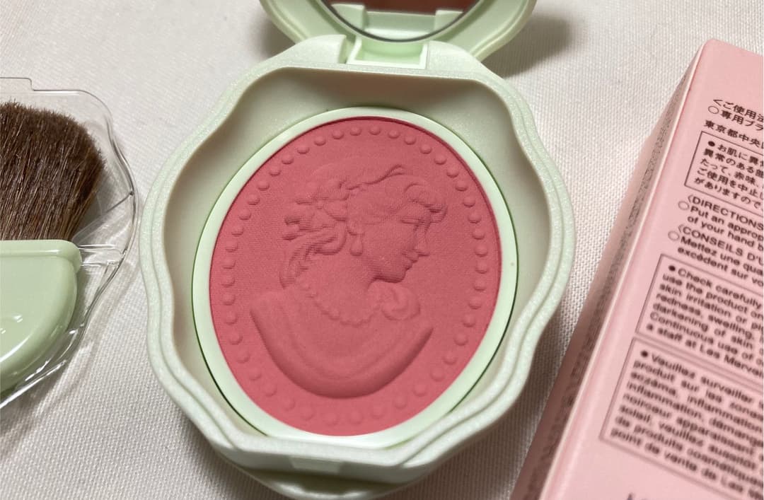 未使用新品　限定チーク　109番 限定パウダーチーク】ピュア カラー ブラッシュ｜SUQQUの口コミ