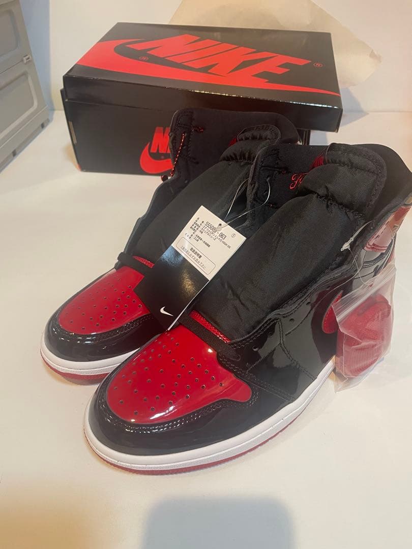 Air Jordan 1 High OG “Patent Bred”