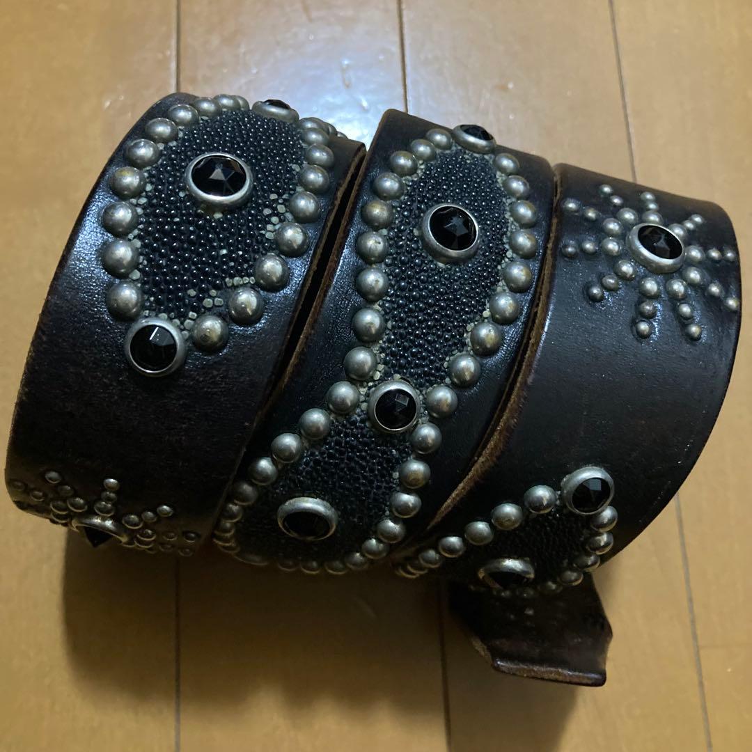 36 ブラウン　ピーナッツ　ブラックストーン htc