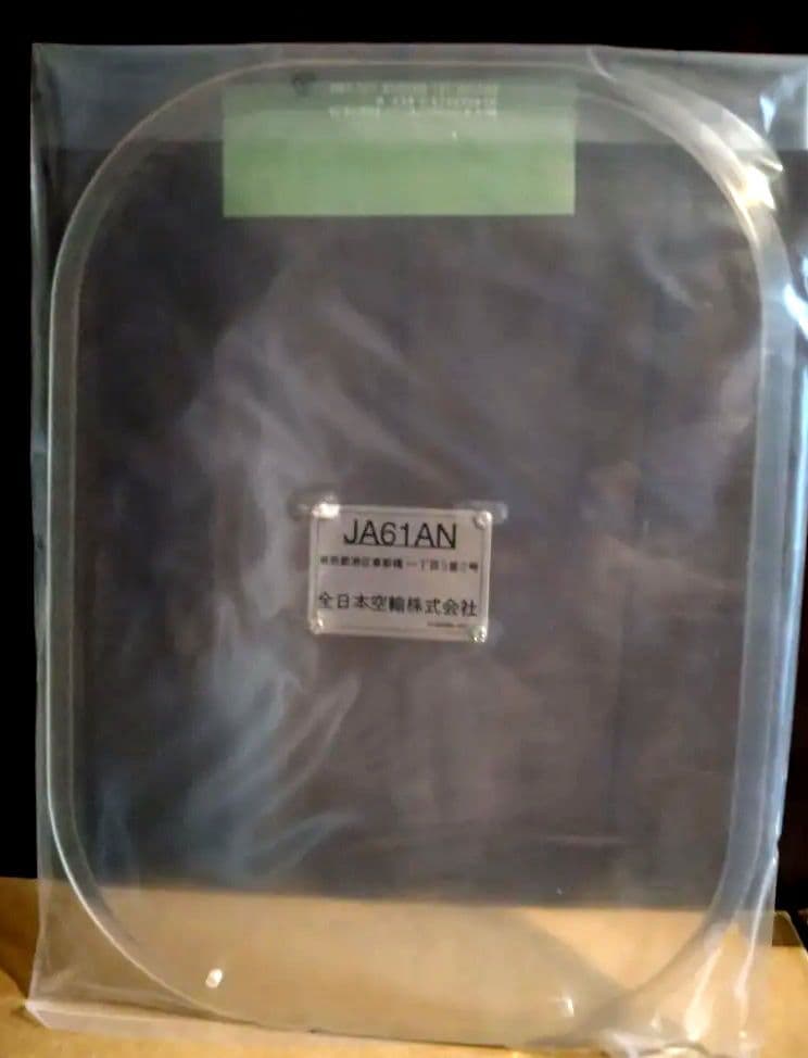 ANA（全日本空輸）　Cabin Window +識別板モニュメント