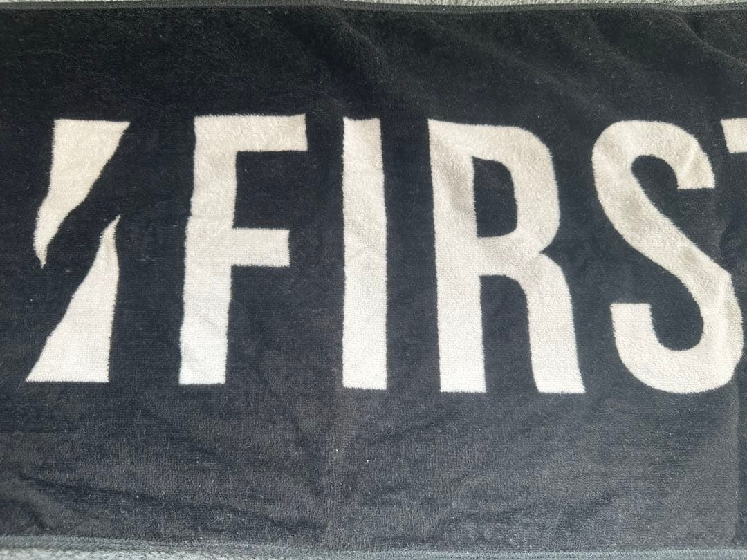 BE:FIRST ビーファースト ロゴフェイス タオル 初期 - メルカリ