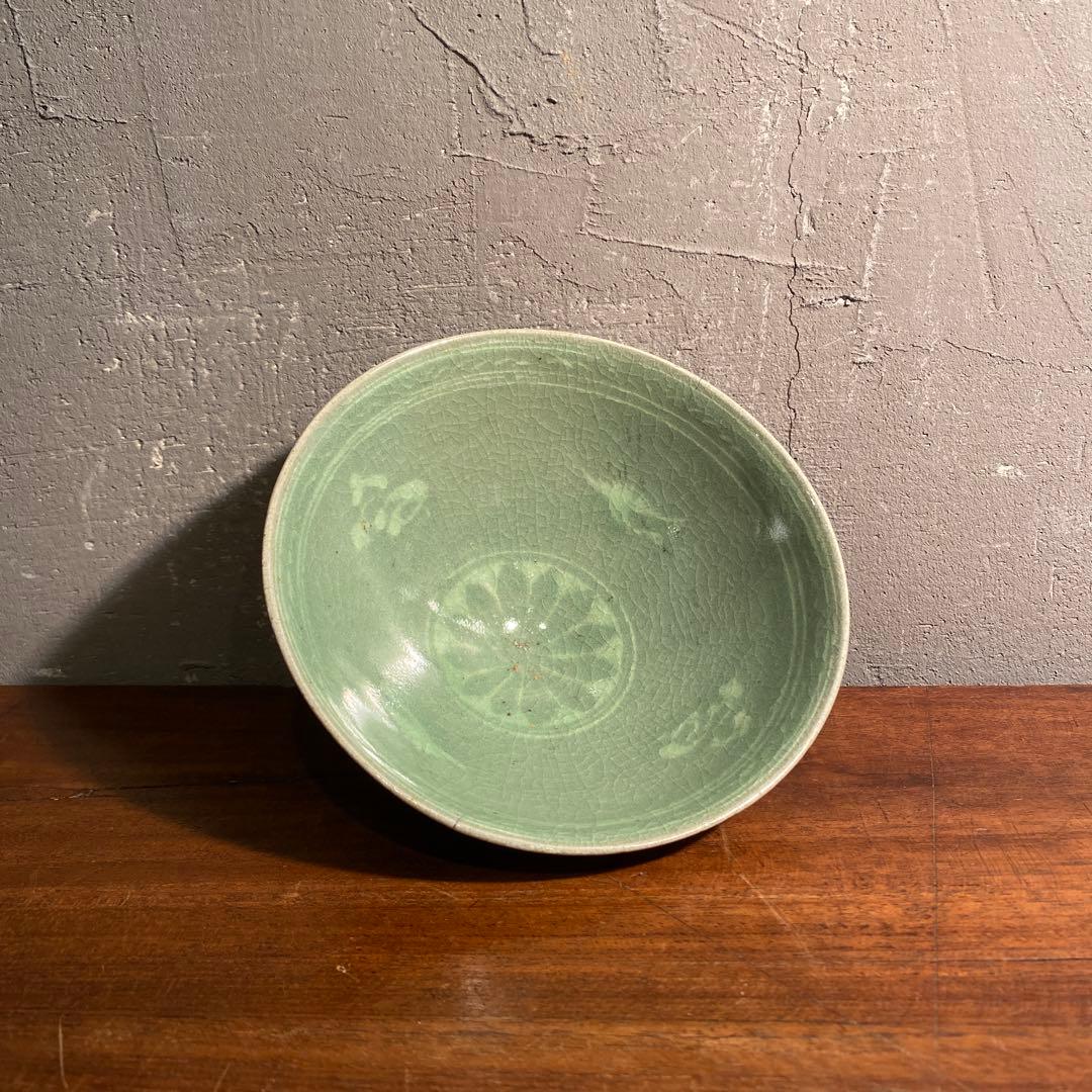 青磁 高麗茶碗 雲鶴文 茶器 抹茶碗 コレクション 骨董品 茶道具 - メルカリ