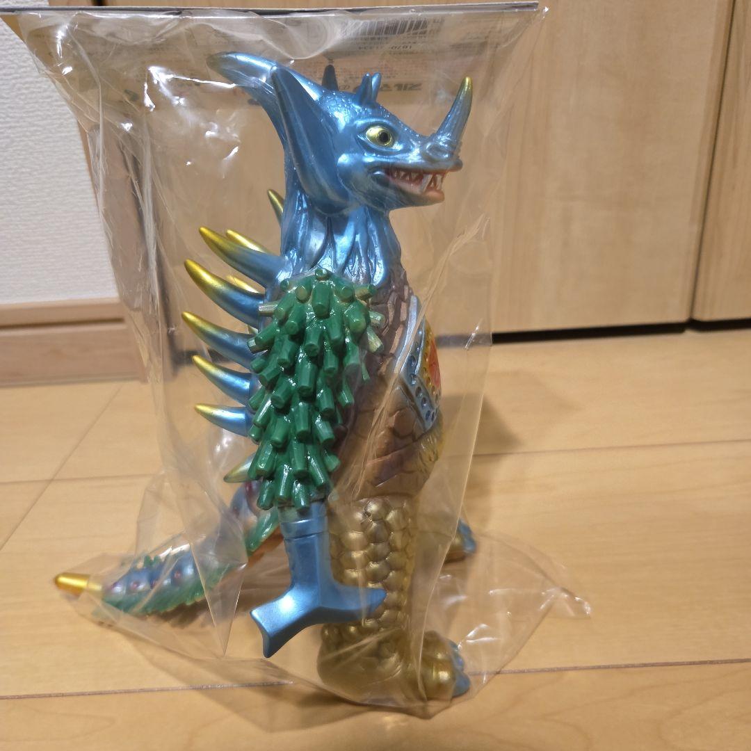 ブルマァク　タイラント ソフビ