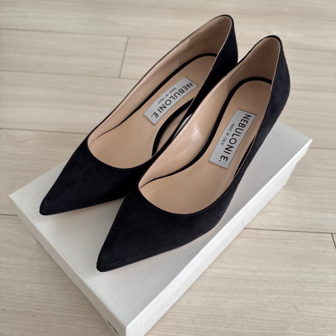 【新品未使用】ネブローニ　スエード　パンプス　ブラック　37.5