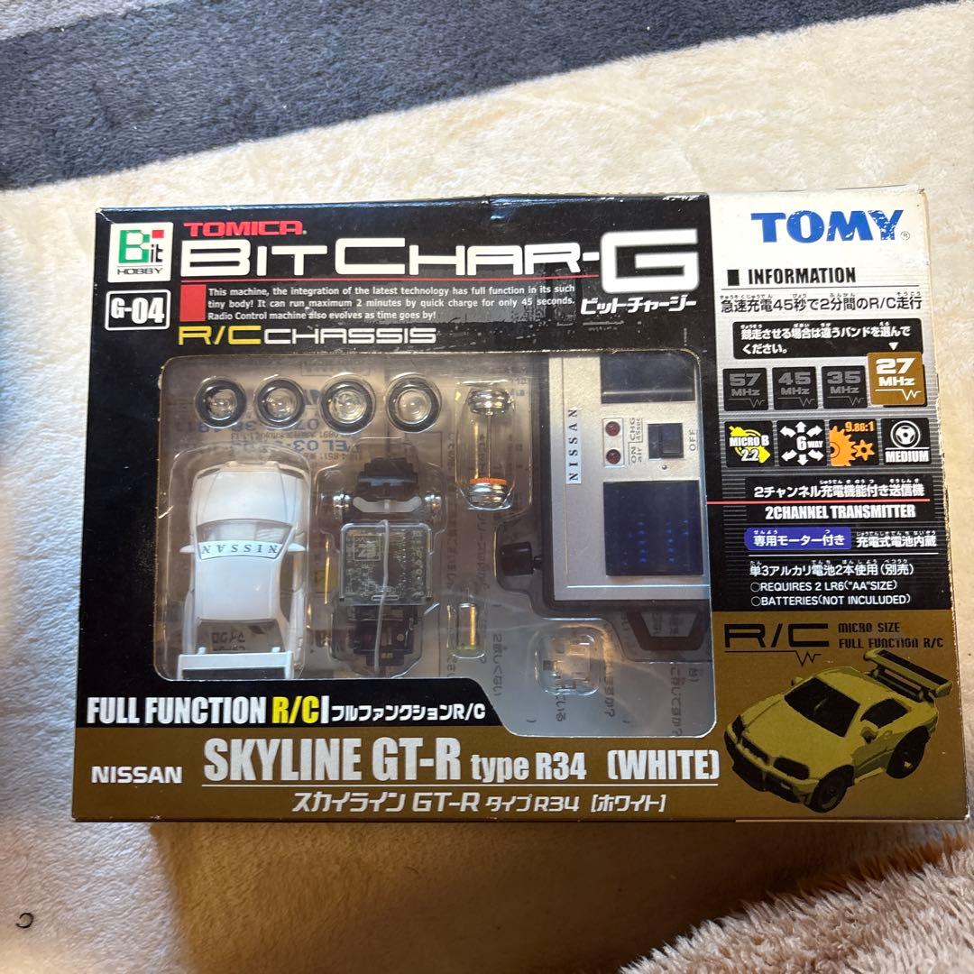 トミカ Bitchar-G G-04 スカイラインGT-R R34 ホワイト