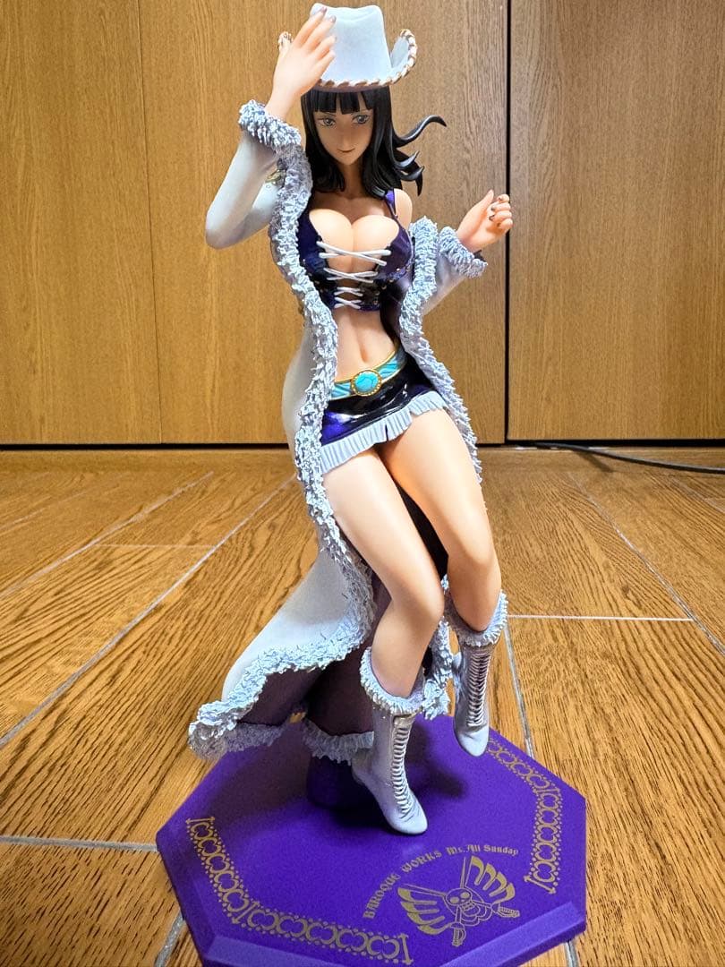 ワンピース　ロビン　ミスオールサンデー　フィギュア　POP