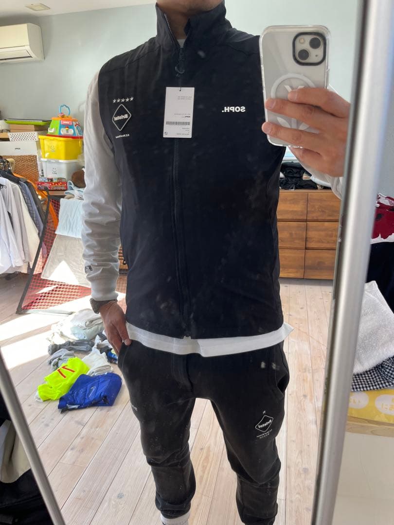 fcrb 黒　Mサイズ　ベスト