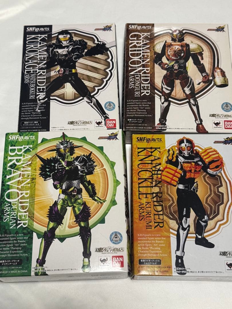 S.H.Figuarts 仮面ライダー黒影/グリドン/ブラーボ/ナックルセット