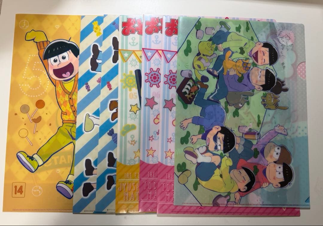 おそ松さん ファイル まとめ売り - メルカリ