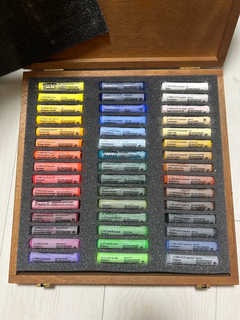 fchmincke シュミンケ　ソフトパステル 45色　木箱 Schmincke シュミンケ ソフトパステル 木箱 45色セット | ゆめ画材