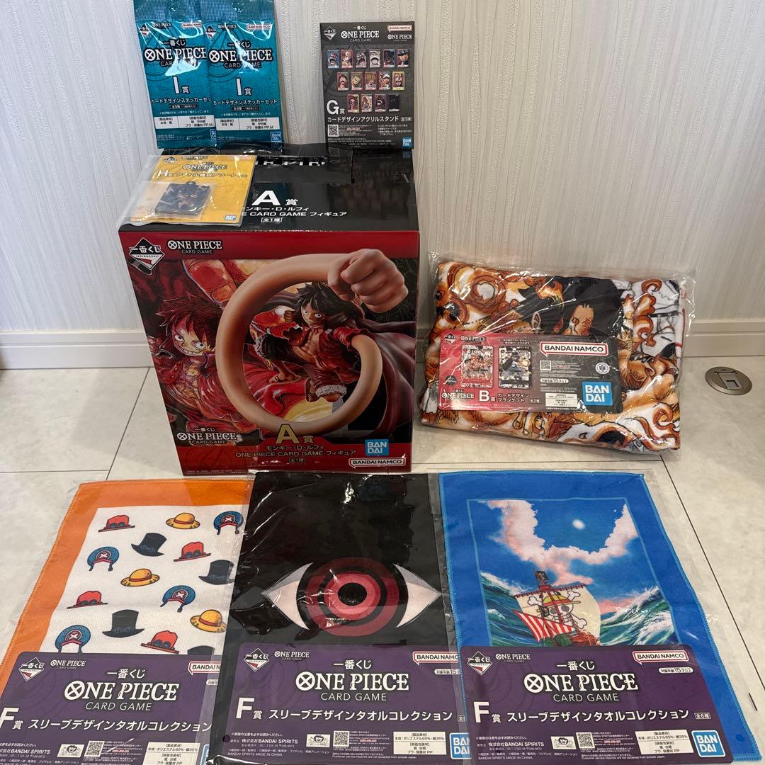 一番くじ ワンピース（ONE PIECE）カードゲーム　 A賞 B賞　おまけ有り