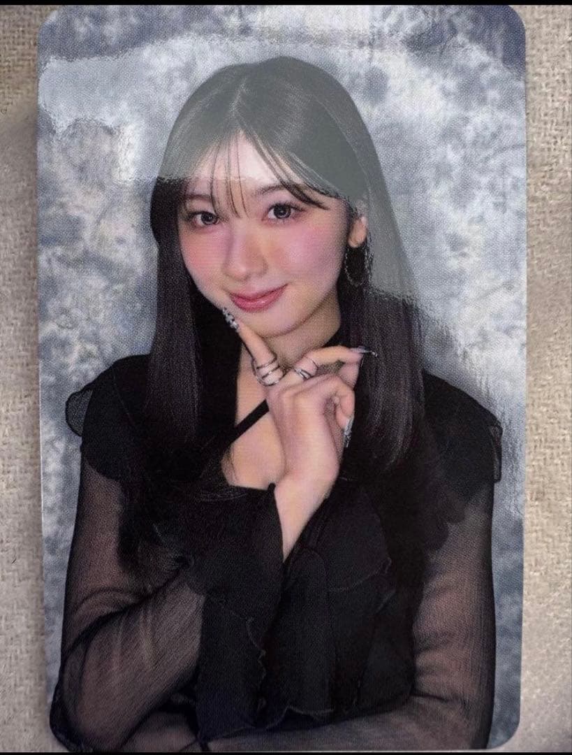 し*ん様 ミイヒ NiziU 会場限定フォトカード - メルカリ