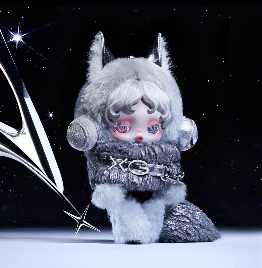 POP MART SKULLPANDA x XG ぬいぐるみペンダント