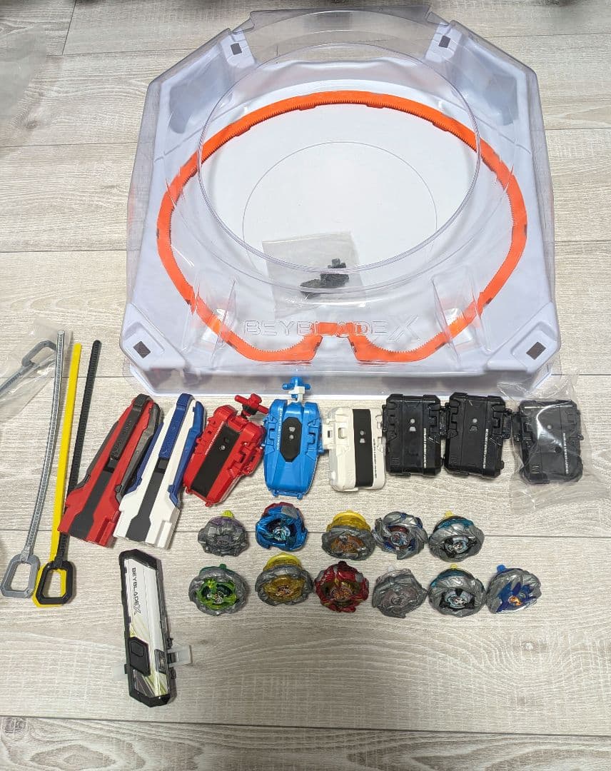 ベイブレードX セット 11個 バトルスタジアム