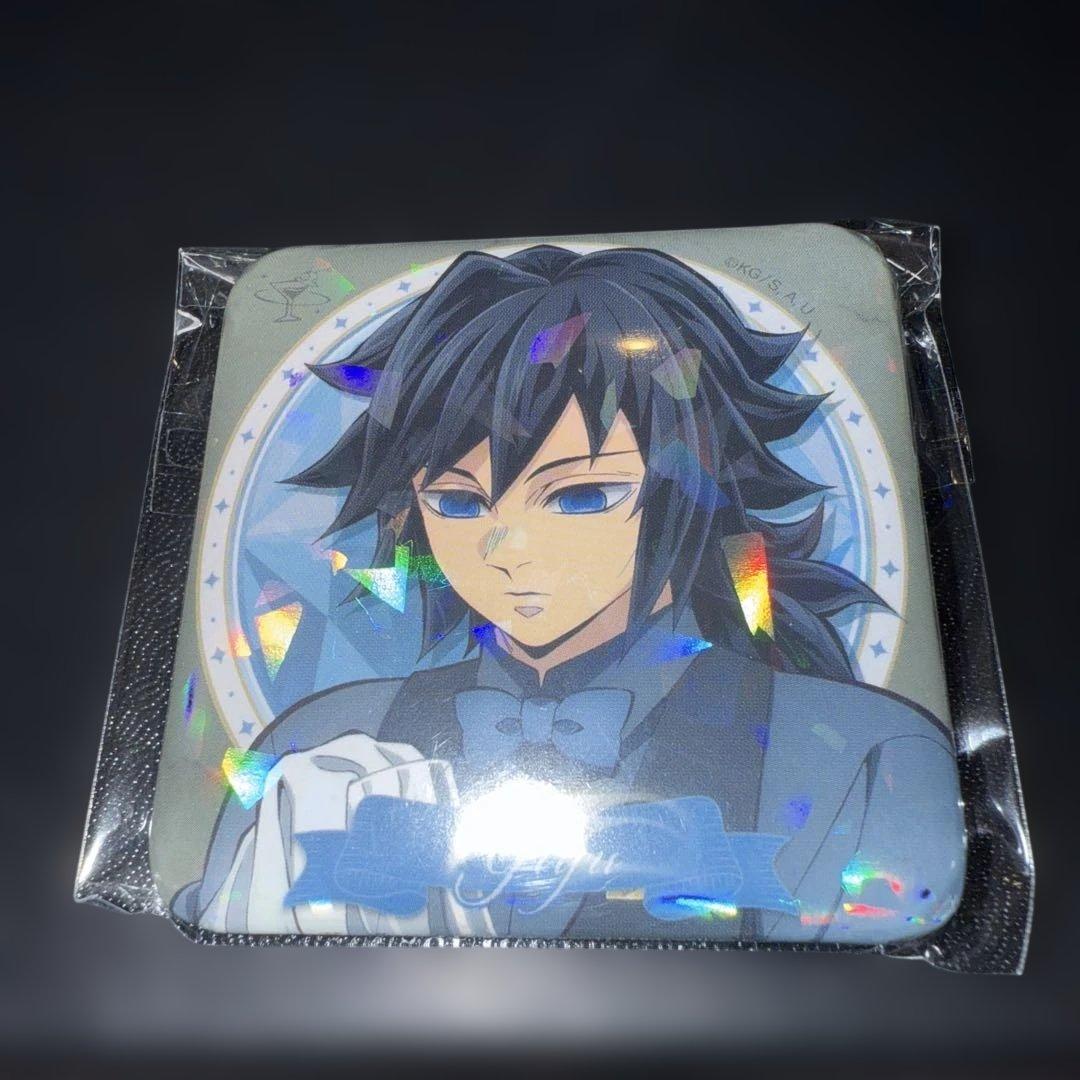 鬼滅の刃 モクテル ロト グリッター缶バッジ 冨岡義勇 - メルカリ