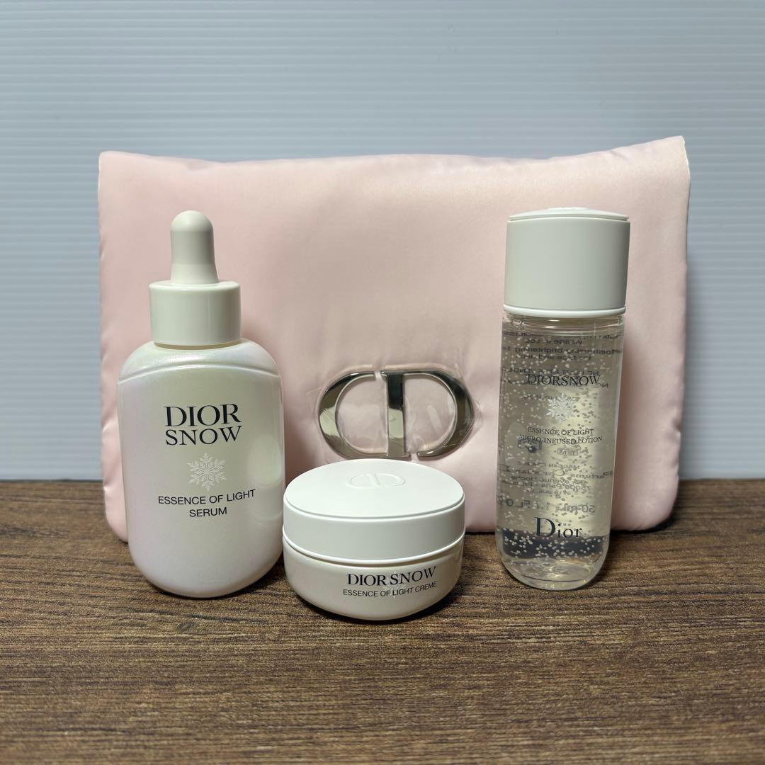 Diorスノーエッセンスオブライトセラム50mlおまけ付き ディオール（Dior） ディオール スノー エッセンス オブ ライト セラム