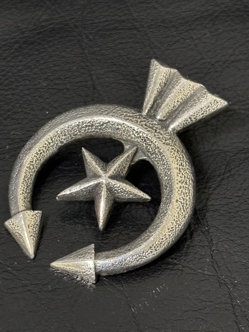 Nadjaナジャ ペンダントトップ サンドキャスト SILVER 925